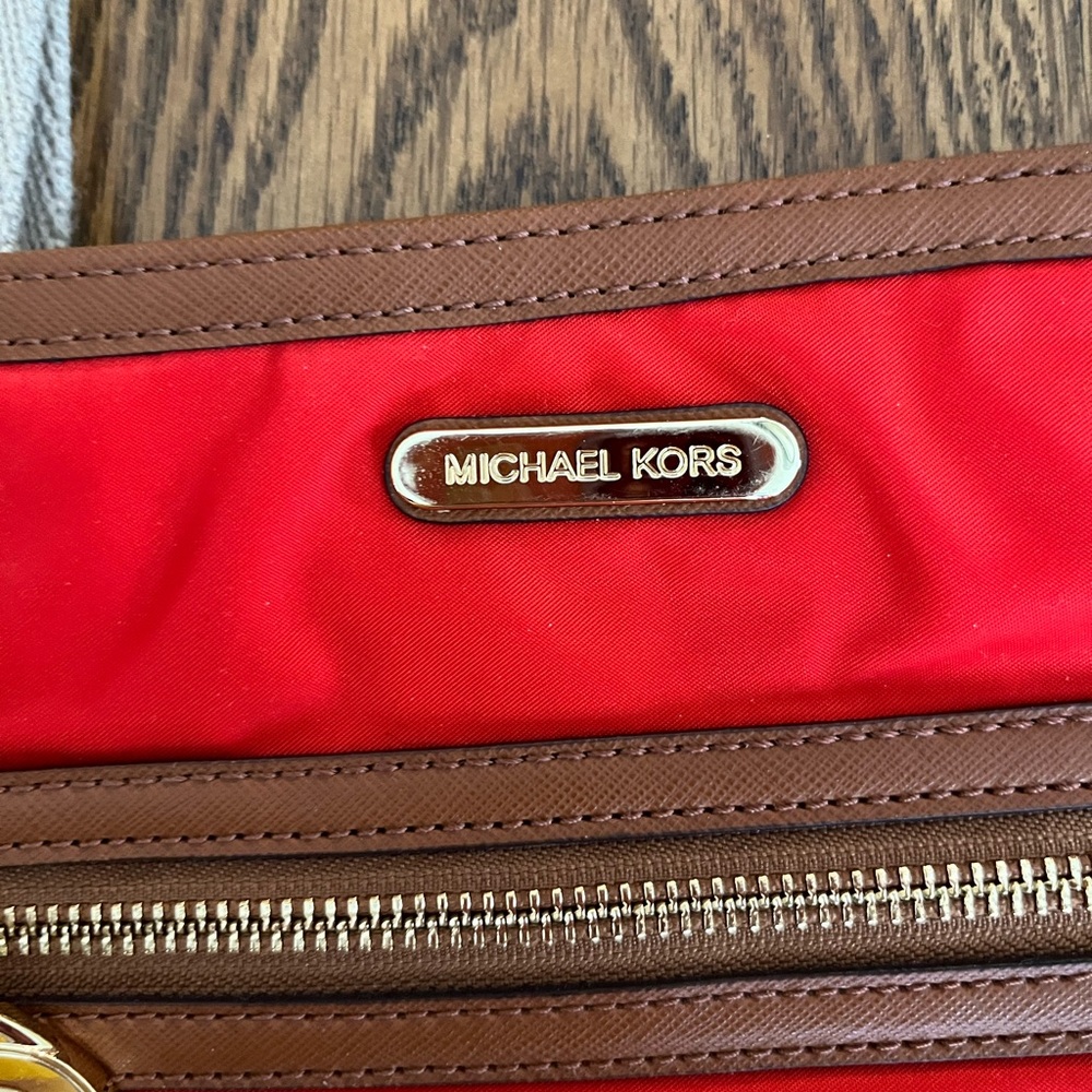 NWOT Michael Michael Kors Red Crossbody Bag - Picture 2 of 13